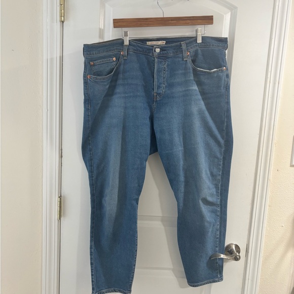 Levi's Women's Light Blue Wedgie Skinny Jeans - Picture 4 of 14